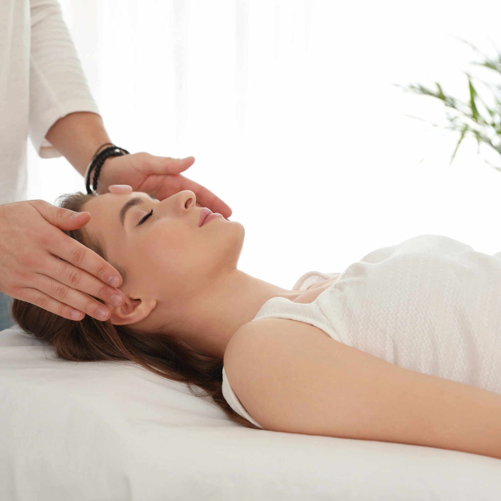 shutterstock_1678511347 integrative healthcare